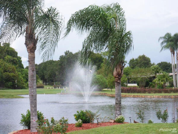 419 Tennis Lane a Winter Haven, FL Mobile or Manufactured Home for Sale